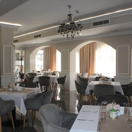 Vemara City Boutique Hotel-Free Parking Варна Экстерьер фото