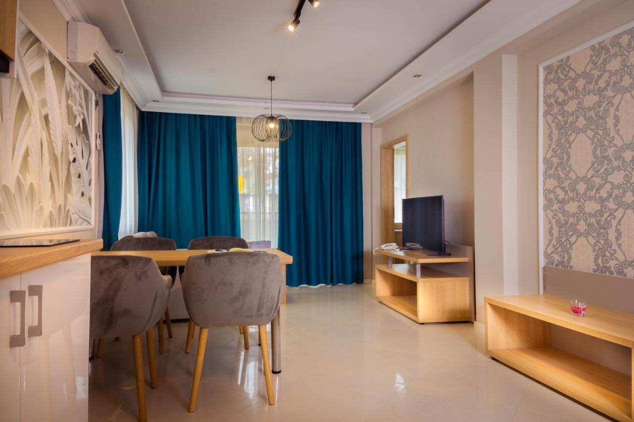 Vemara City Boutique Hotel-Free Parking Варна Экстерьер фото