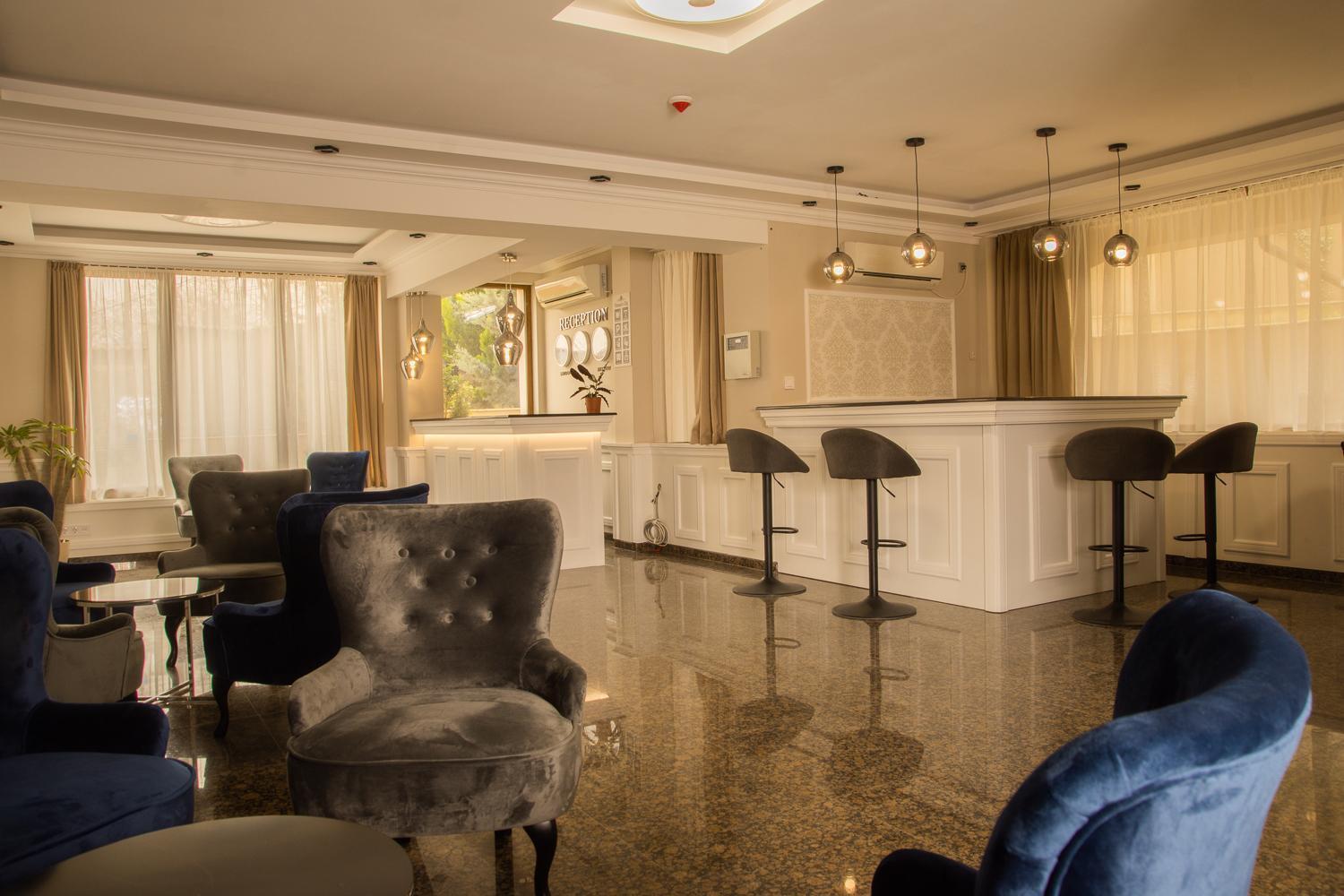 Vemara City Boutique Hotel-Free Parking Варна Экстерьер фото