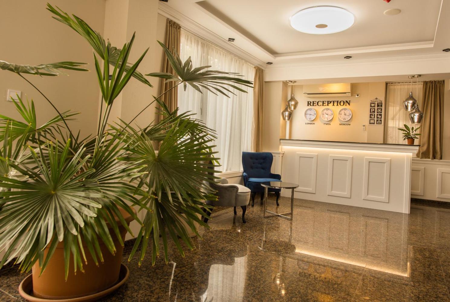 Vemara City Boutique Hotel-Free Parking Варна Экстерьер фото